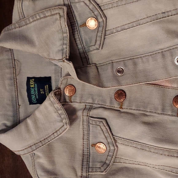 Girl's Oshkosh jean jacket - Picture 2 of 6